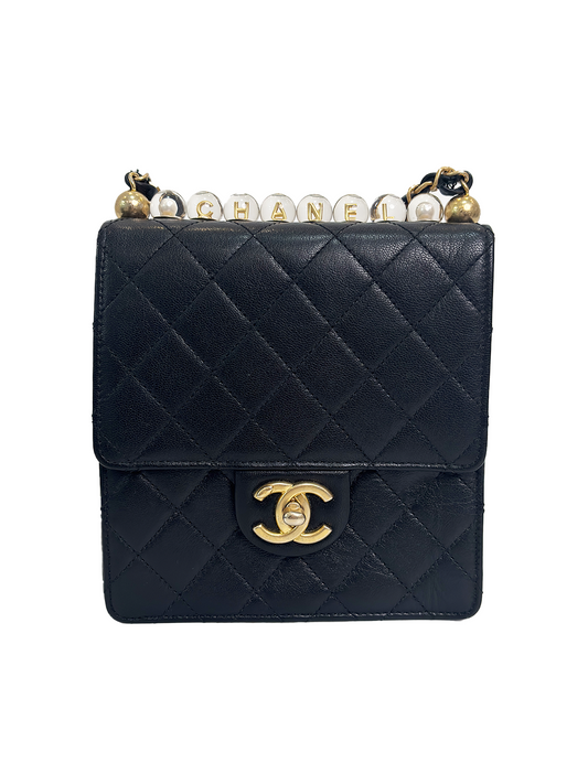 CHANEL Pearl woc