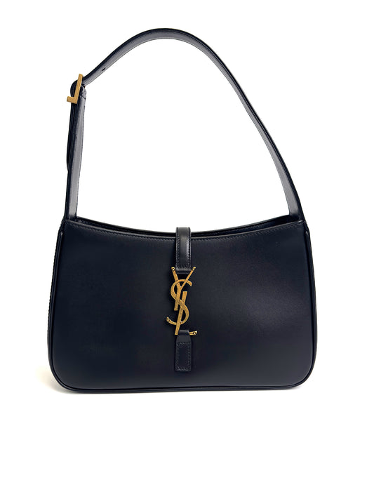 SAINT LAURENT Le 5 à 7 Medium Hobo Bag