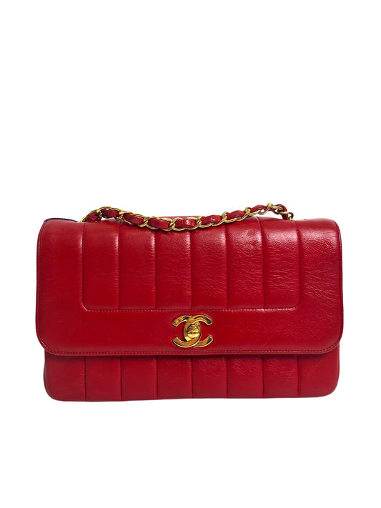 CHANEL vintage diana quilted lambskin flap bag
