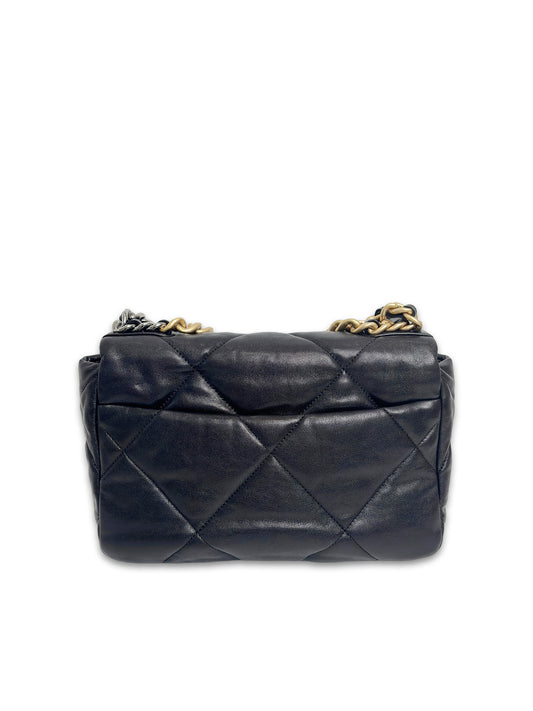 CHANEL 19 Flap Bag