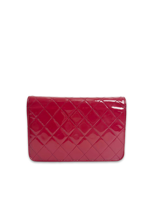 CHANEL wallet on chain