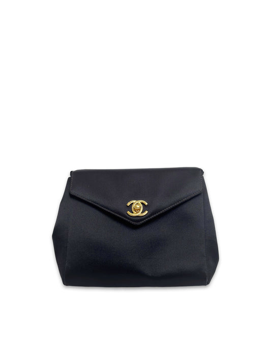 CHANEL Classic Flap Bag