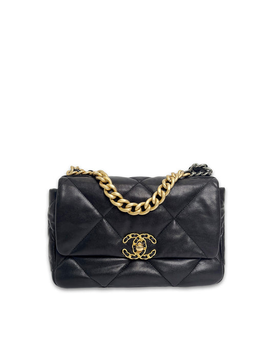CHANEL 19 Flap Bag