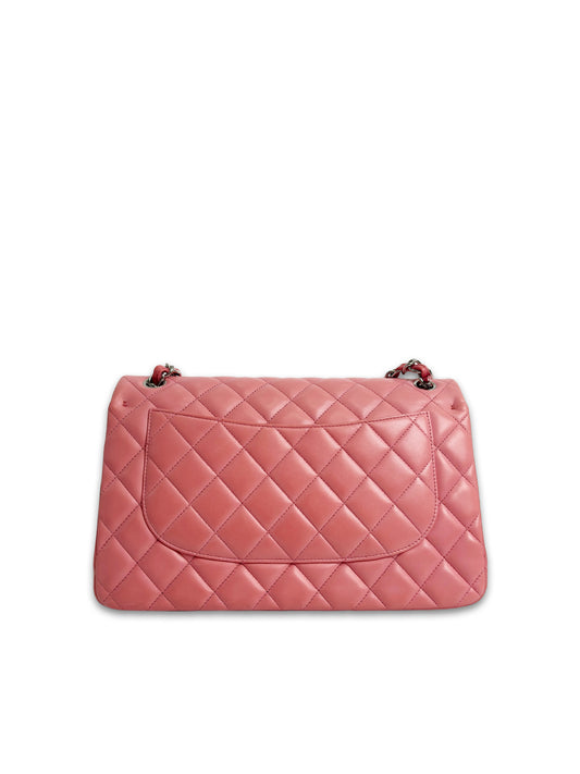 CHANEL classic flap jumbo