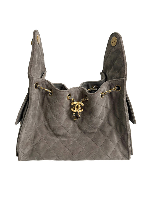 CHANEL 25 bag quilted suede hobo bag