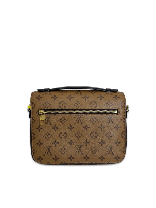 LOUIS VUITTON Pochette Métis
