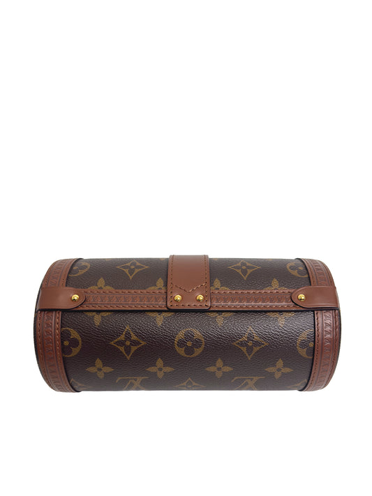 LOUIS VUITTON Papillon