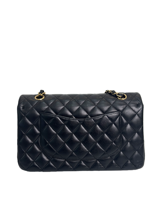 CHANEL Classic Flap Bag