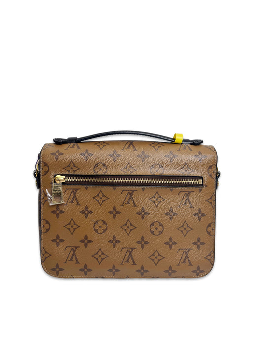 Louis Vuitton Pochette Métis