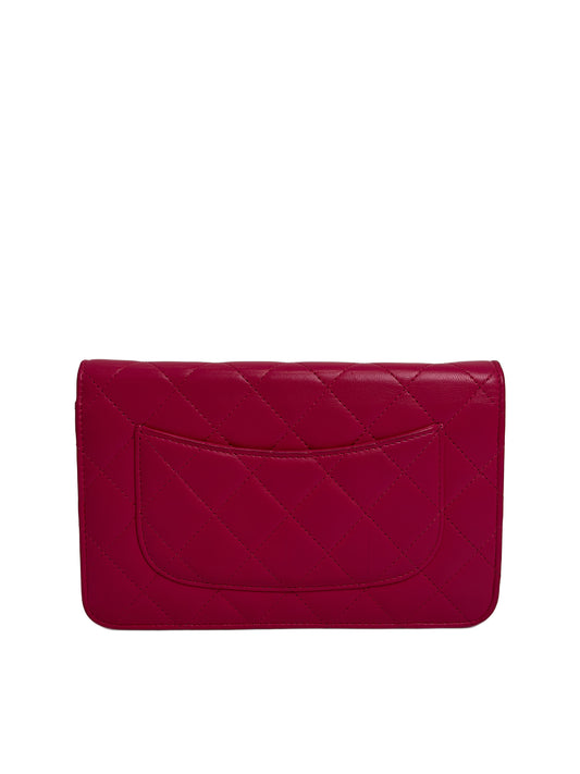 CHANEL Wallet On Chain (WOC)